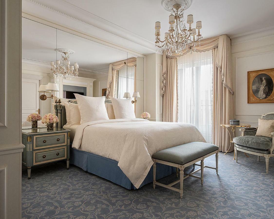 Four Seasons Hotel George V Paris Eksteriør bilde